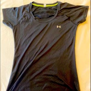Under Armor black t-shirt